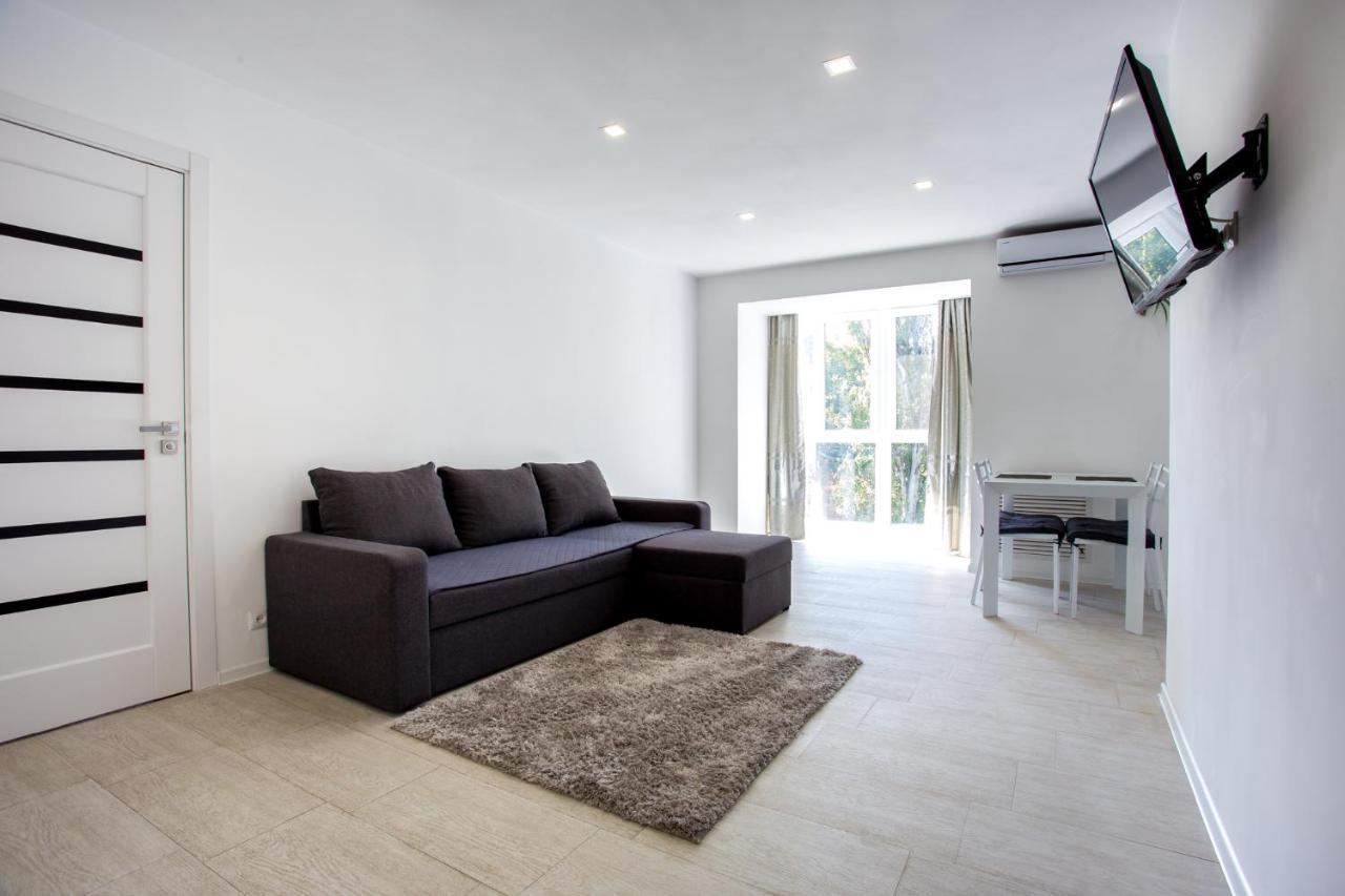 Apartment On Ushakova Herson Exterior foto